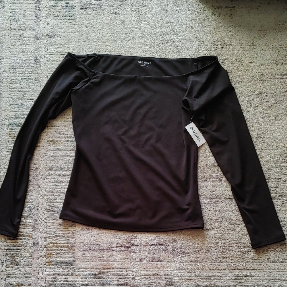 NWT Old Navy Off The Shoulder Long Sleeve Top